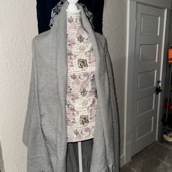 Torrid Plus Size Cape One Size Fleece Soft 