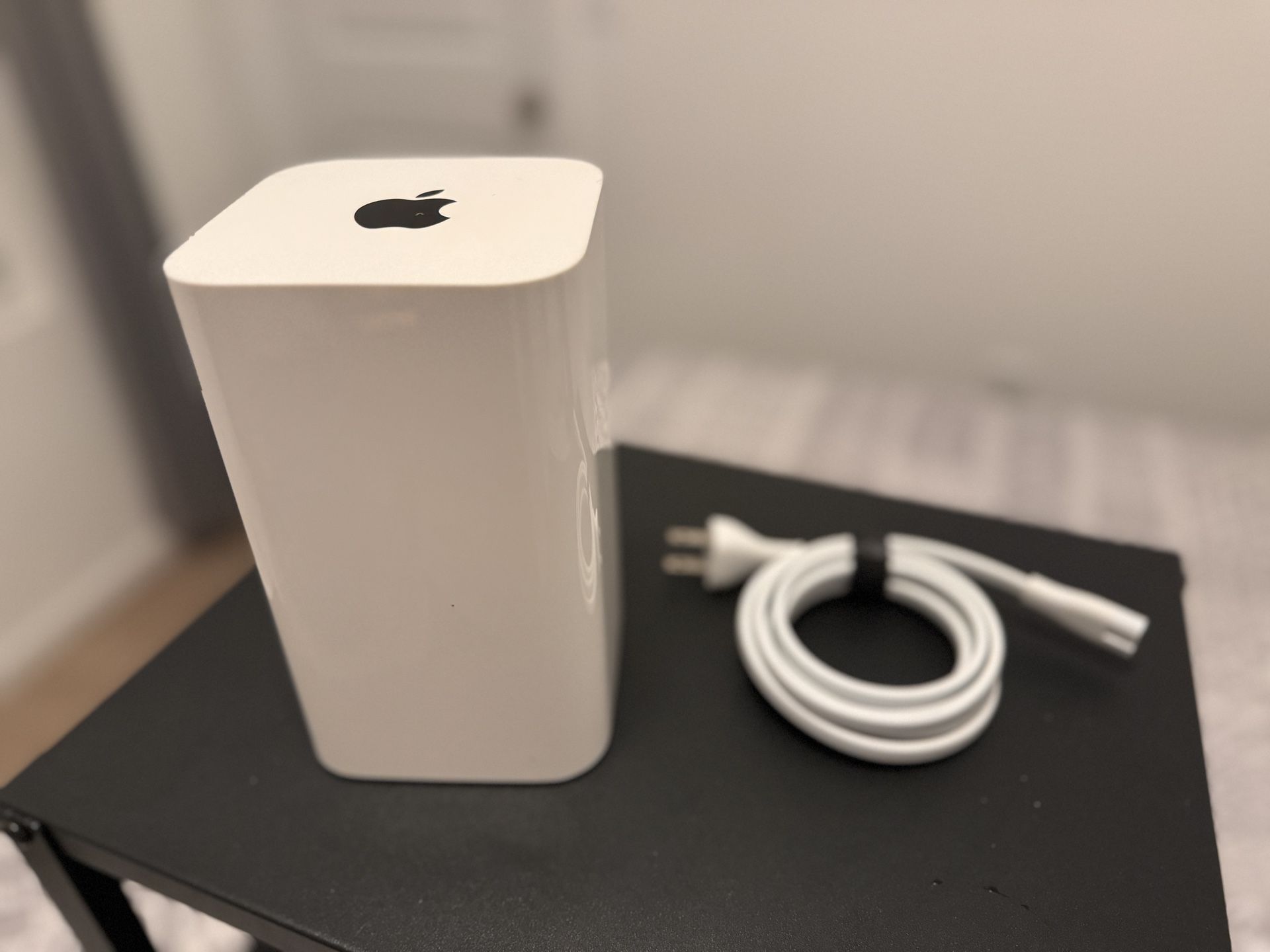 Apple AirPort Extreme WiFi Router 802.11ac