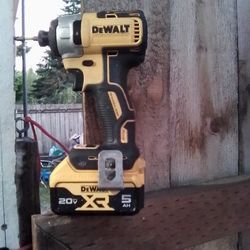 DeWalt Impact (DCF-887B)