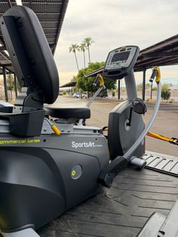 SportsArt XT20 Commercial Recumbent Exercise Bike / Cross Trainer