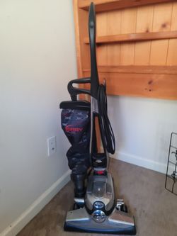 Kirby Avalir Excellent Condition All Attachments Included