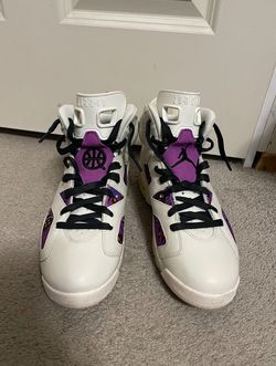 VNDS JORDAN 6 QUAI SIZE 10.5 NO BOX WORN 2-3X