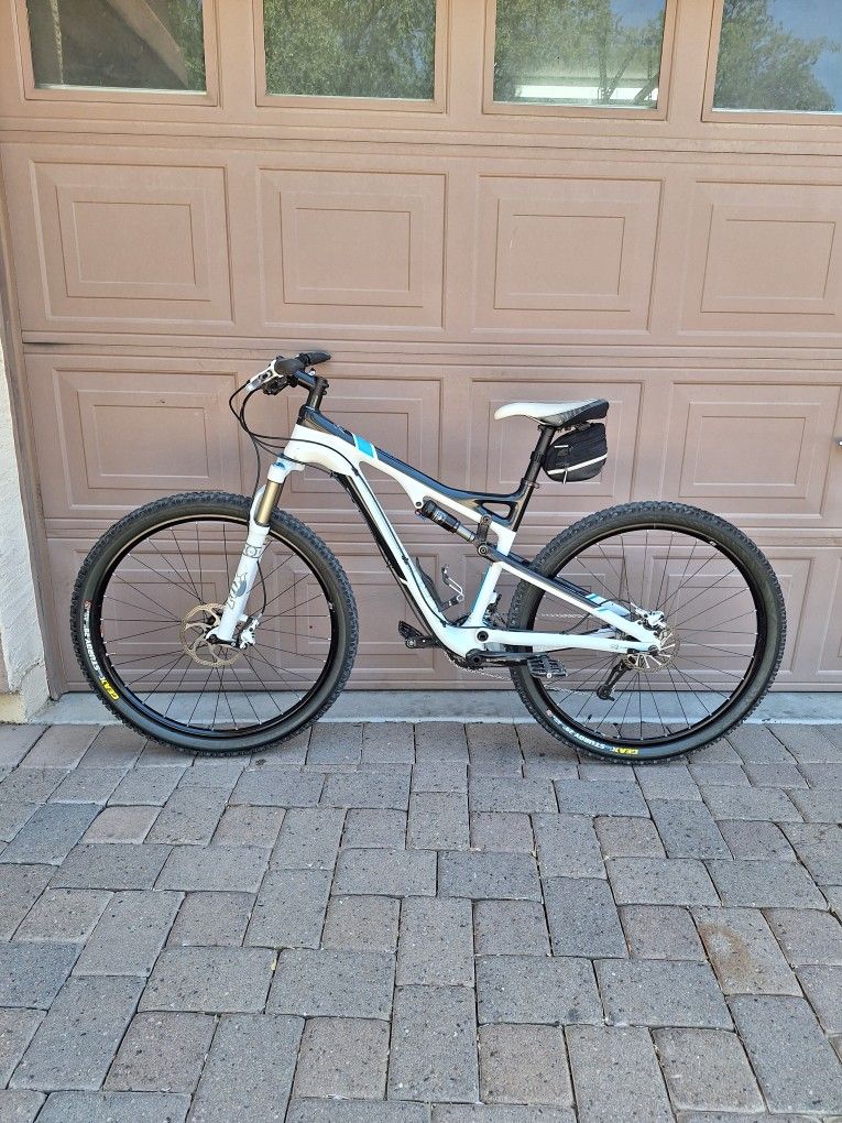 TREK SUPERFLY 100 CARBON 29 ER FULL SUSPENSION MOUNTAIN BIKE ( CHECK MY OTHER BIKES)