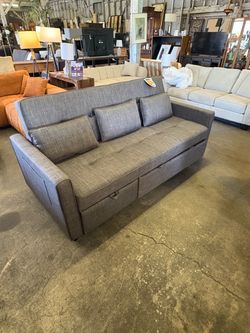 Brand New King Sized Sleeper Sofa Couch Sofa bed