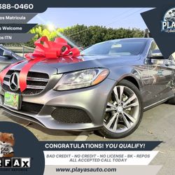 2017 Mercedes-Benz 300 Series