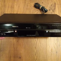 Toshiba DVD VCR Player 