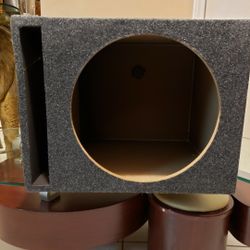 Brand New 15" Subwoofer Ported Enclosure 