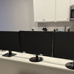 4 Computer Monitors – 24” Full HD – Dell & ViewSonic – All Cords + Stands Included