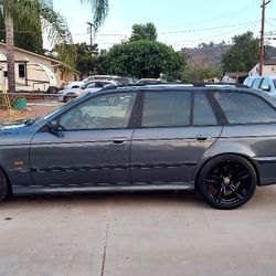2000 BMW 528 itA WAGON w/ M SPORT PACKAGE - ASKING $5,700 OBO