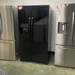 Black Frigidaire side-by-side refrigerator PBQ 