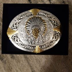 Belt Buckle.  Indian Chief. Montana Silversmiths. 