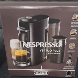 Nespresso Vertuo Plus Coffee and Espresso Maker by De'Longhi  with Aeroccino Milk Frother