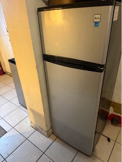 Fridge asking 150 or obo