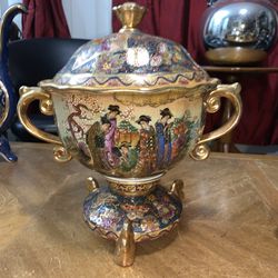 Antique Satsuma Lidded Bowl / Urn