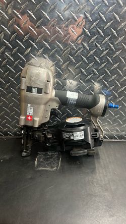 Porter Cable RN175C Pneumatic 15* Coil Roofing Nailer