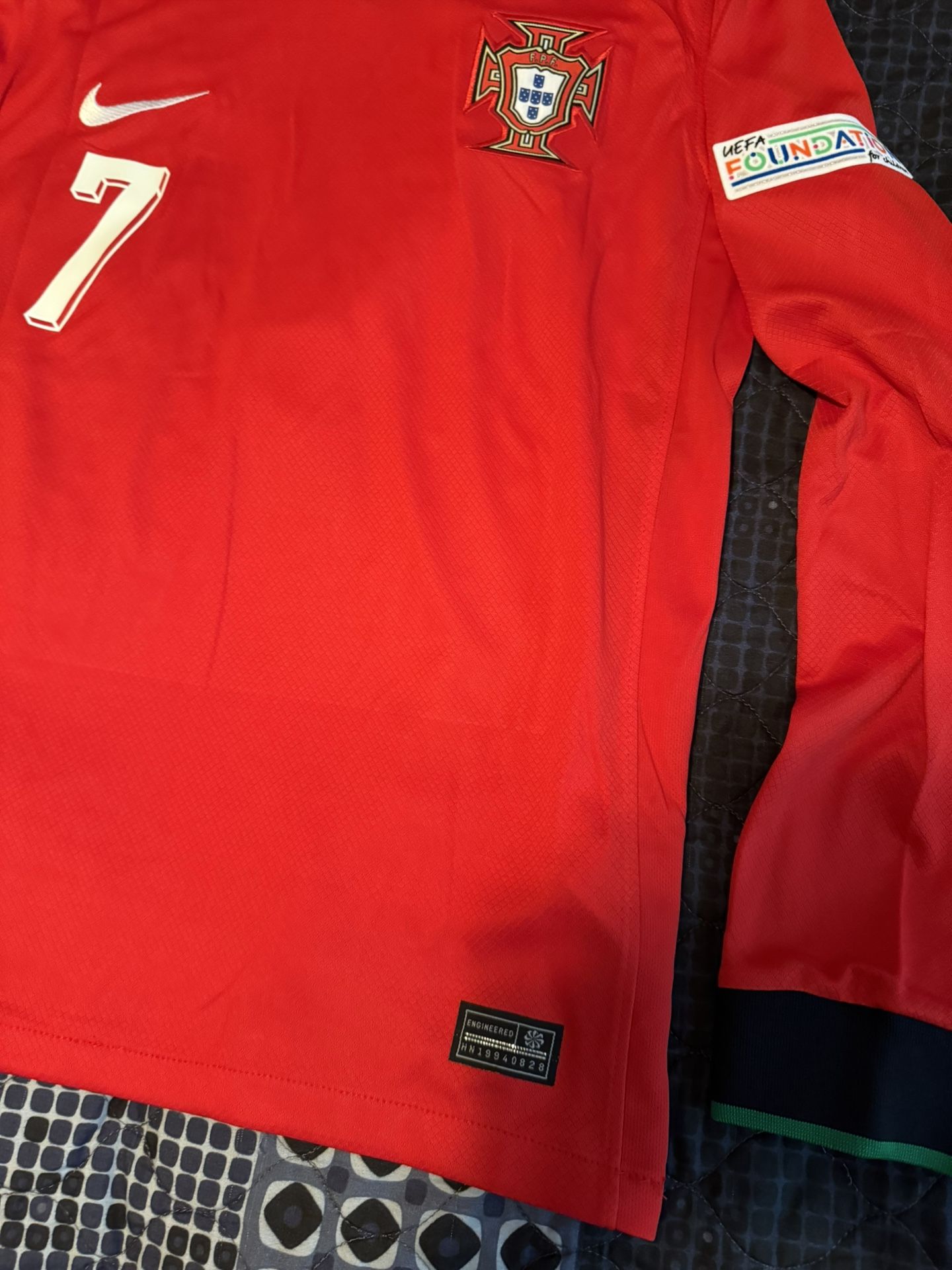 Cr7 Cristiano Ronaldo Brand New Nike Soccer Jersey Portugal Long
