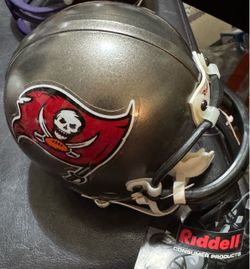 Tampa Bay Buccaneers Vintage 1995 Riddell 3 5/8 Mini Helmet. Brand New with Tags. Includes Rare Mouth Piece. SALE $30.00