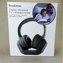 Brand New… Brookstone Digital Wireless TV Headphones, Brookstone Brand New in Box, Noise Canceling Headphones.