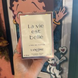 La vie est bell L'EAU DE PARFUM Lancome 1.0 oz