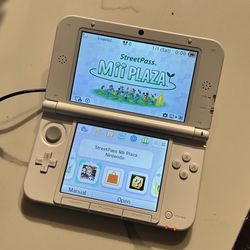 Nintendo 3DS XL