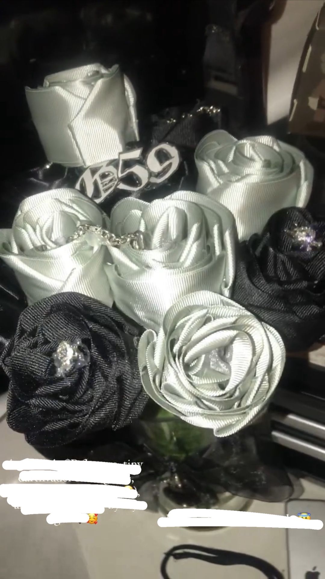 Ribbon flowers