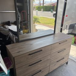 Dresser,bed Frame And Mattress 