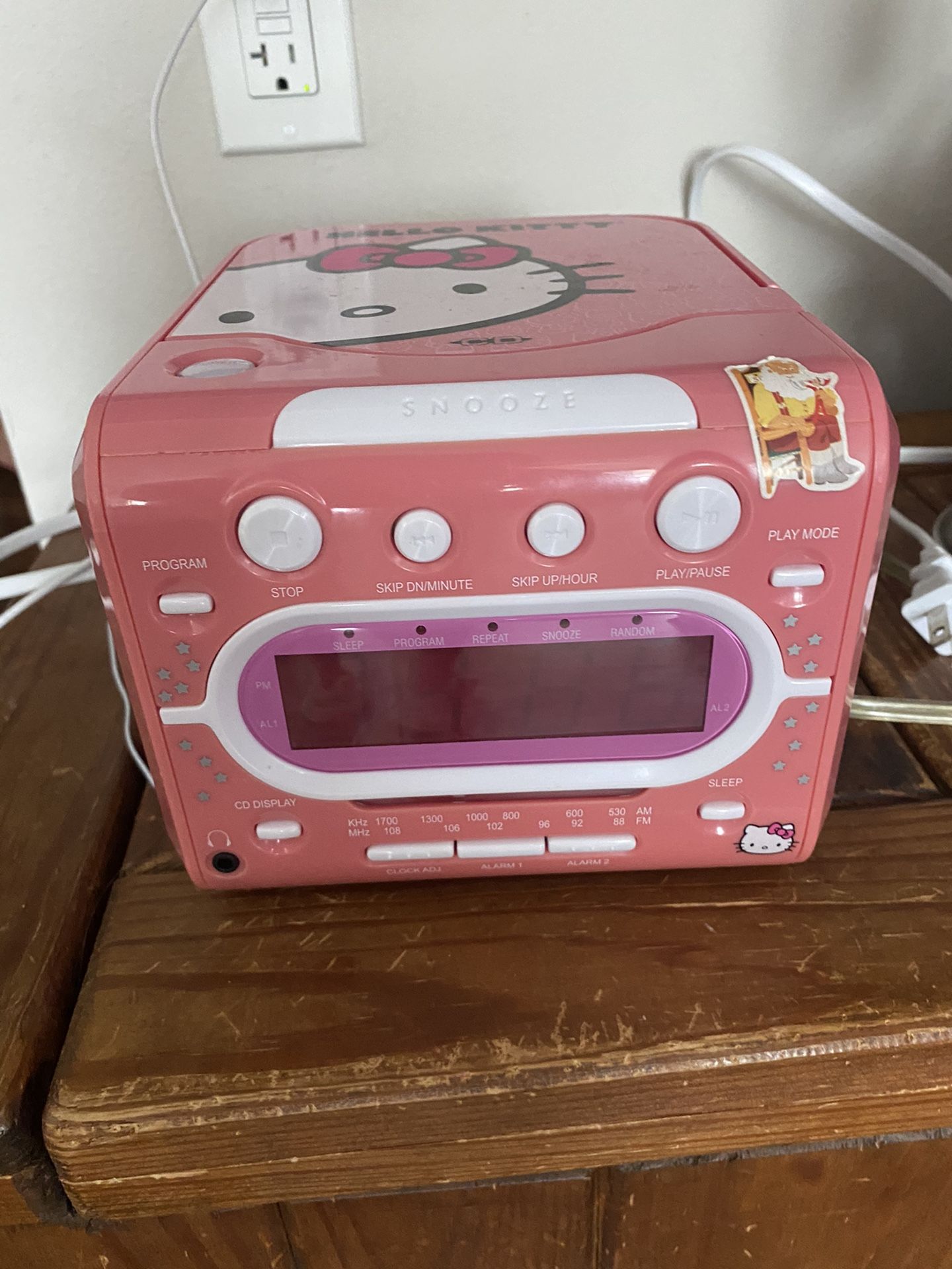 Hello Kitty CD player/radio