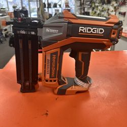 Ridgid R09890 Brad Nailer TOOL ONLY