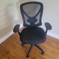 Computer Chair with Computer Desk