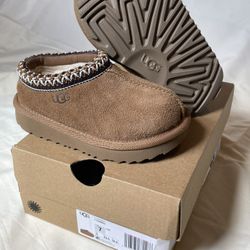 7c Uggs Tasman