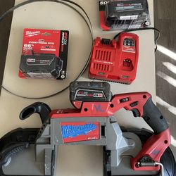 Milwaukee Band Saw Kit, 