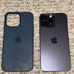 iPhone 14 pro max Factory unlocked 1TB Deep Purple COLOR, PERFECT CONDITION
