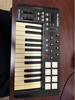 M-Audio Oxygen 25