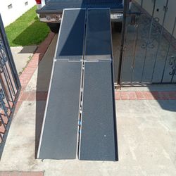 Wheelchair ramp