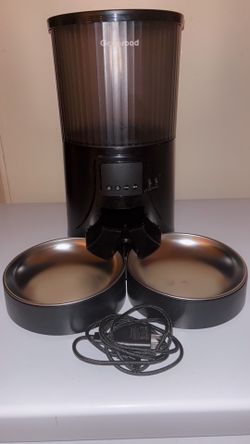 Automatic Dual Pet Feeder for Cats & Dogs | Like New