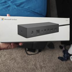 NEW Microsoft Surface Dock (Model 1661)