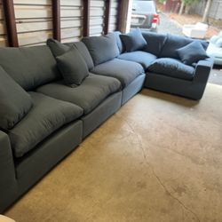 Sectional Modular Couch Sofá (Free Delivery )🚚 