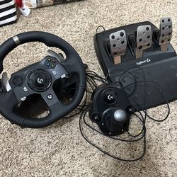 Logitech Gaming Wheel, Pedals And Shifter 