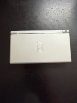 Nintendo DS Lite