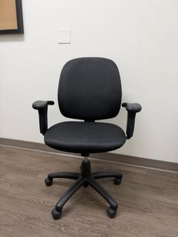 Black Fabric Office Chair with Armrests