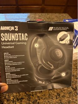 Universal gaming headset