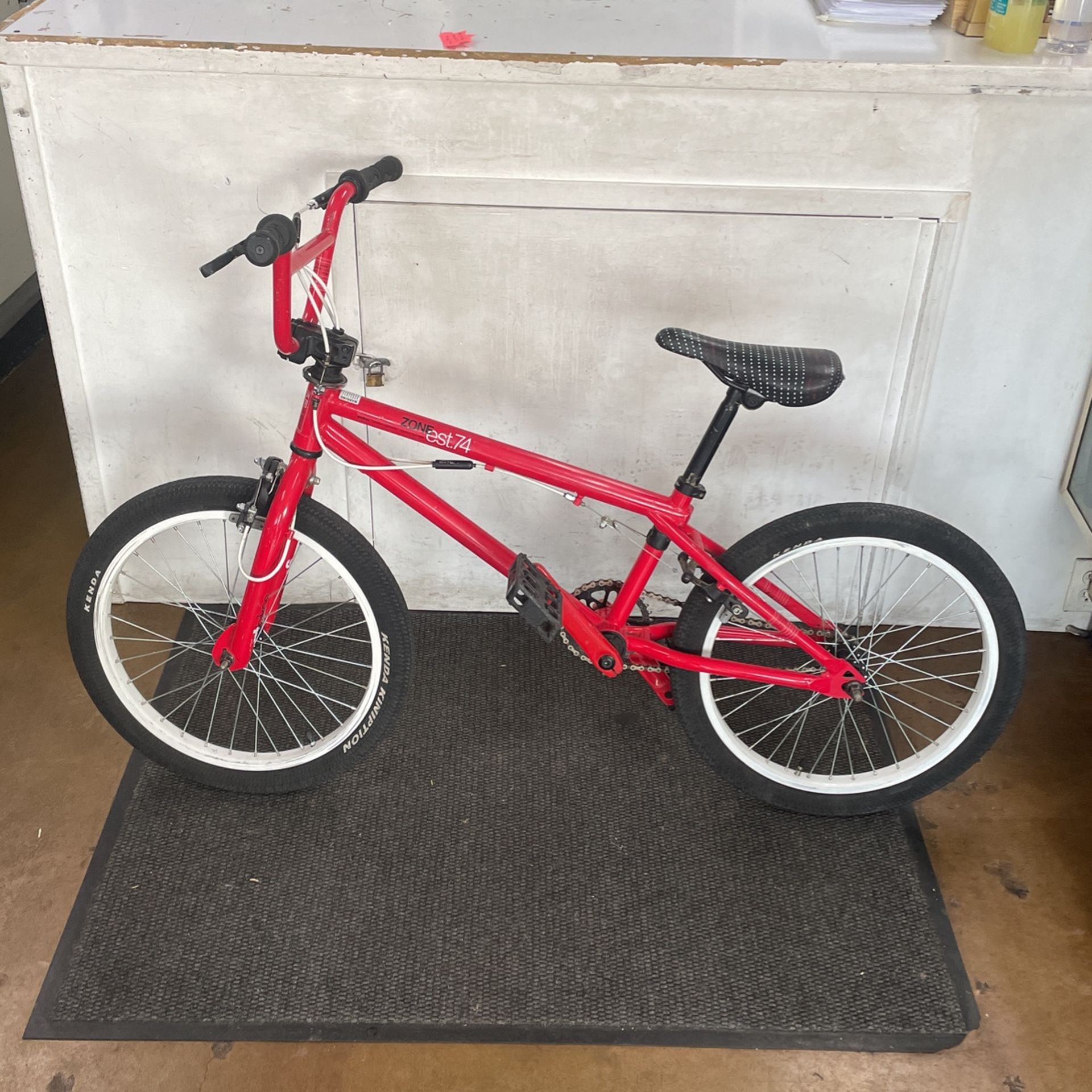 2009 GT Bikes Zone Est. 74 BMX for Sale in Phoenix, AZ - OfferUp