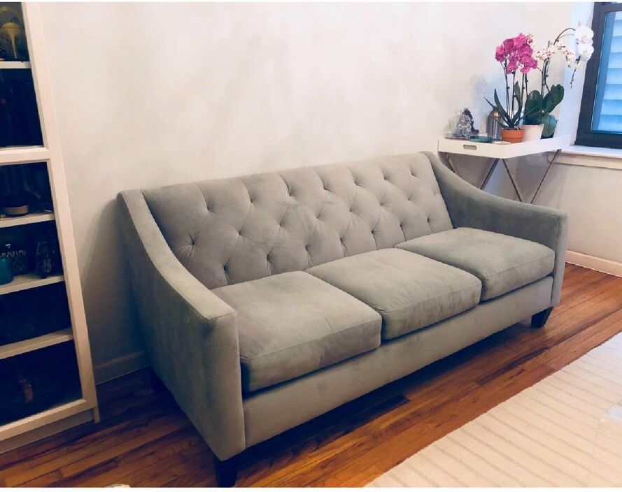 Macy’s Tufted Couch -I can transport for a small fee