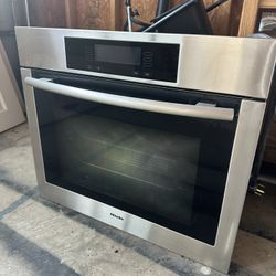 Miele 28" Oven – Good Condition (Bundle w/ 36" Bertazzoni Cooktop + 36" Best by Broan Hood)