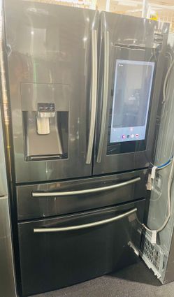 Samsung Family Hub French Door Refrigerator