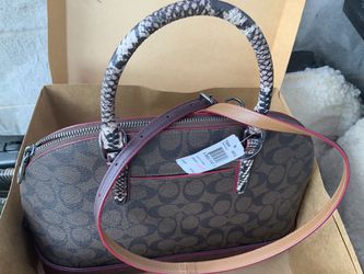 Coach purse and wallet