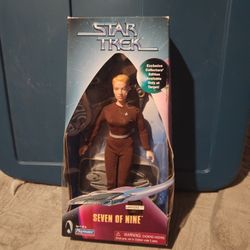 Star Trek Seven of Nine 9" Figure Brown Suit Target Series 006751