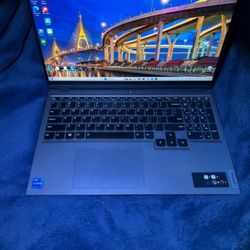 Lenovo Gaming Laptop