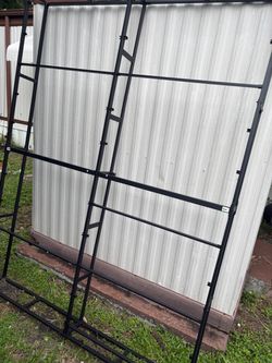 Bed frame and pottery