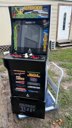 Arcade1Up Atari 12-in-1 – Asteroids / Centipede